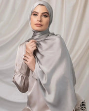 Long Trendy Silk Crepe Hijab Hot Selling Satin Crinkle Hijab for Muslim Women Satin Hijab Islamic Headscarf Ewkiki
